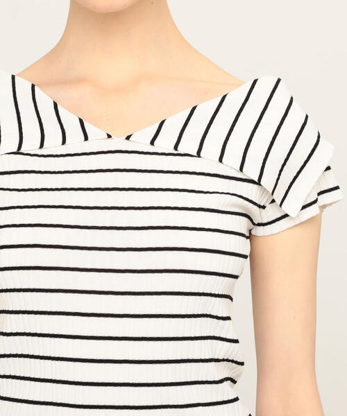 TOMORROWLAND (トゥモローランド)の「コットンアセテート オフショルダープルオーバー(ニット/セーター・レディース・ブラック/ホワイト系その他・S)」の3枚目の写真