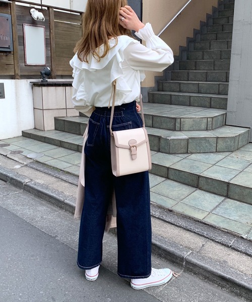 OLIVE des OLIVE（オリーブデオリーブ）の「たくさんフリルブラウス（シャツ/ブラウス・レディース・ホワイト/ブラック/オフホワイト・FREE）」の13枚目の写真