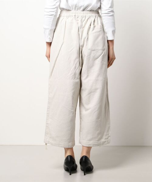 Samansa Mos2（サマンサ モスモス）の「ツイル裾ドロストパンツ（その他パンツ・レディース・ベージュ/オフホワイト/カーキ/チャコール・ﾌﾘ-）」の6枚目の写真