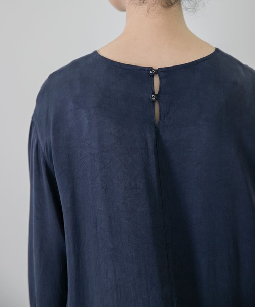 かぐれ（カグレ）の「キュプラレーヨンロングカフスワンピース（ワンピース・レディース・ブラック/ネイビー・FREE）」の5枚目の写真