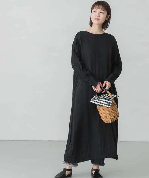 かぐれ（カグレ）の「キュプラレーヨンロングカフスワンピース（ワンピース・レディース・ブラック/ネイビー・FREE）」の13枚目の写真