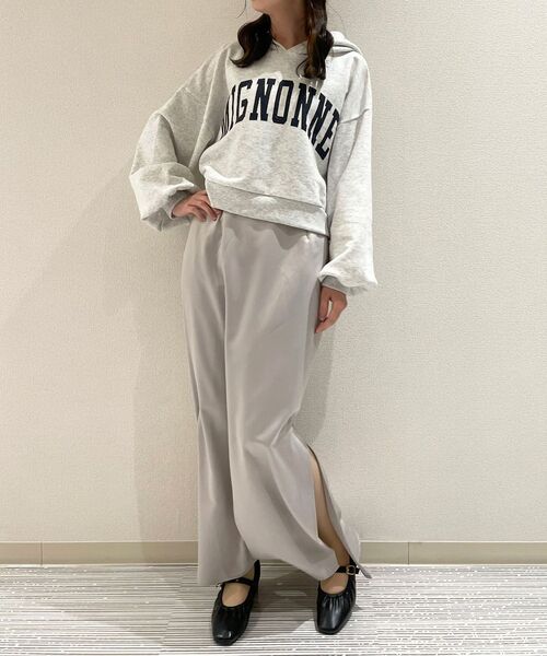 MAJESTIC LEGON（マジェスティックレゴン）の「カレッジライクロゴフーディ（パーカー・レディース・アイボリー/グリーン/ネイビー/グレー・MEDIUM）」の9枚目の写真