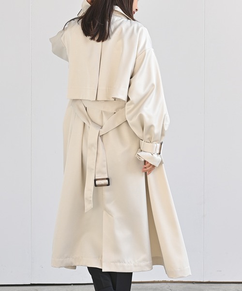 rps（アールピーエス）の「ボリューム袖トレンチコート（トレンチコート・レディース・ベージュ/イエロー/アイボリー・M）」の6枚目の写真