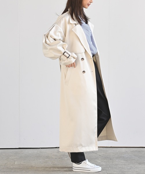 rps（アールピーエス）の「ボリューム袖トレンチコート（トレンチコート・レディース・ベージュ/イエロー/アイボリー・M）」の7枚目の写真