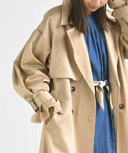 rps（アールピーエス）の「ボリューム袖トレンチコート（トレンチコート・レディース・ベージュ/イエロー/アイボリー・M）」の19枚目の写真