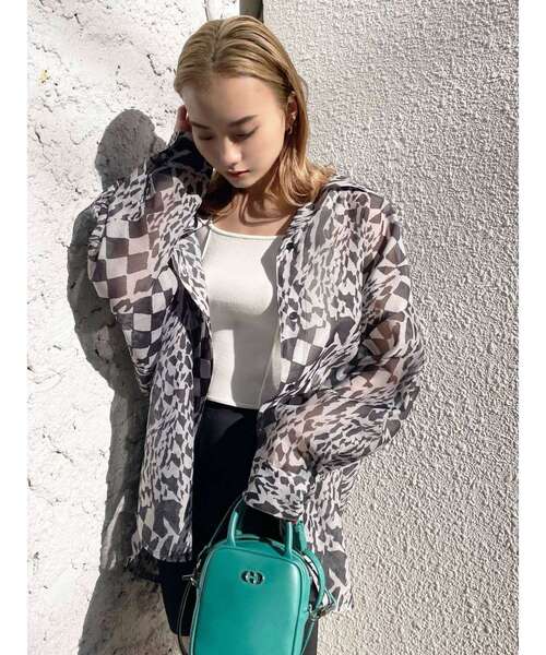 EMODA（エモダ）の「ミニマルフィットニット（タンクトップ・レディース・ホワイト/ブラック/オレンジ/グリーン・FREE）」の22枚目の写真