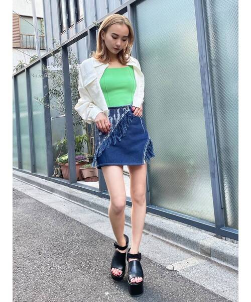 EMODA（エモダ）の「ミニマルフィットニット（タンクトップ・レディース・ホワイト/ブラック/オレンジ/グリーン・FREE）」の5枚目の写真