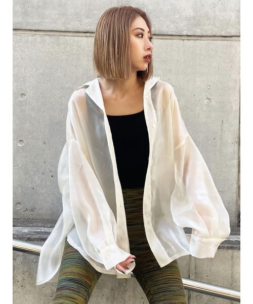 EMODA（エモダ）の「ミニマルフィットニット（タンクトップ・レディース・ホワイト/ブラック/オレンジ/グリーン・FREE）」の6枚目の写真