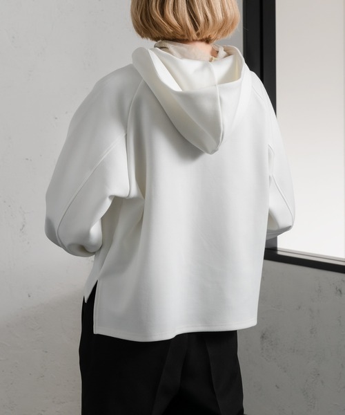 Ezick（エジック）の「ダンボールプルパーカー（パーカー・レディース・ホワイト/ブラック/ミント・FREE）」の8枚目の写真