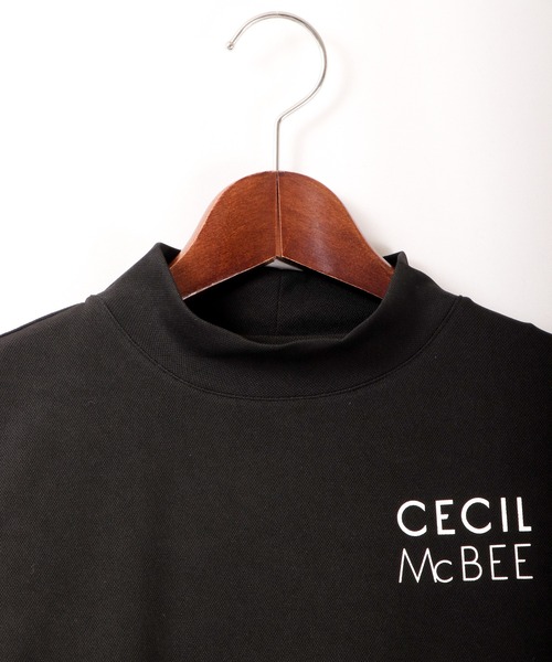 CECIL McBEE(セシルマクビー)の「CECIL McBEE green ロゴモックネックLS GOLF(Tシャツ/カットソー・レディース・ホワイト/ブラック・1/2)」の4枚目の写真