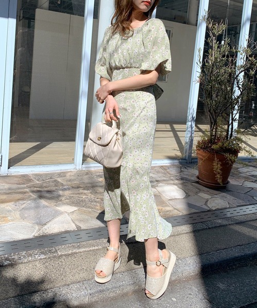 OLIVE des OLIVE（オリーブデオリーブ）の「マーガレットバックリボンブラウス（シャツ/ブラウス・レディース・ブラック/イエロー/ミント・FREE）」の13枚目の写真