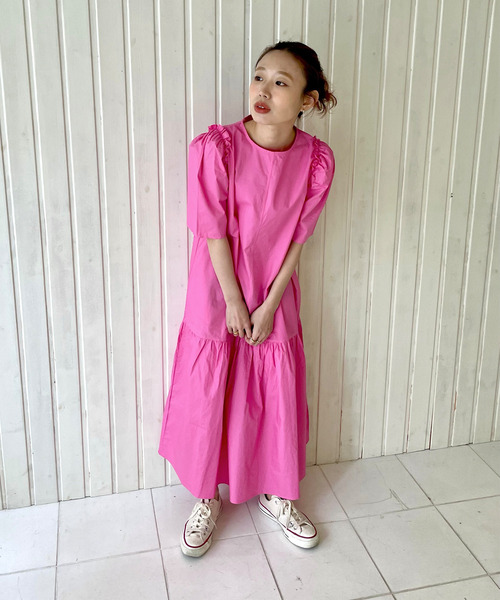 GIMME GIMME（ギミーギミー）の「【GIMME GIMME】Tiered long dress gimw22s001（ワンピース・レディース・ブラック/ピンク・FREE）」の4枚目の写真