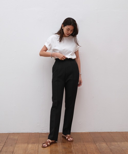 AKTE（アクテ）の「ベーシッククルーネックTシャツ（Tシャツ/カットソー・レディース・ホワイト/ブラック/イエロー・FREE）」の7枚目の写真