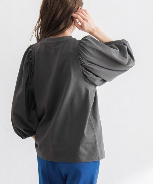 Pierrot(ピエロ)の「ボリュームスリーブTシャツ(Tシャツ/カットソー・レディース・ブラック/オフホワイト/ライム/ブルー系その他/チャコール・M/L)」の18枚目の写真