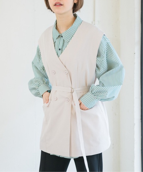 RETRO GIRL（レトロガール）の「共ベルト付きベスト（ベスト・レディース・オフホワイト/ライトベージュ/ライトグリーン・FREE）」の2枚目の写真