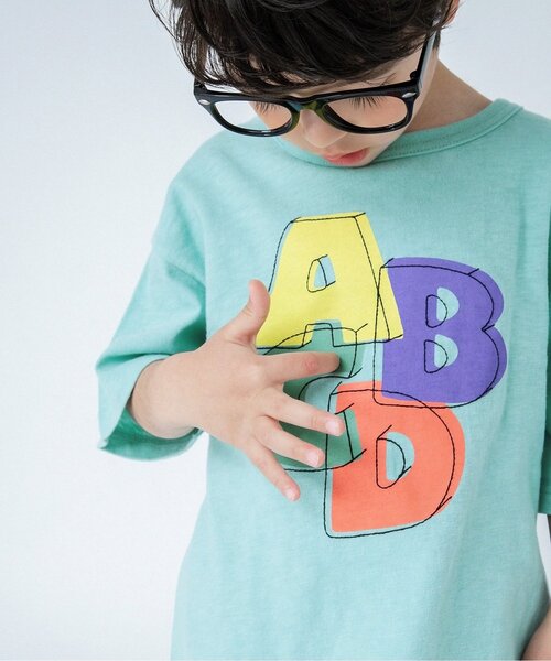 BREEZE（ブリーズ）の「/NET別注4柄刺繍Tシャツ（Tシャツ/カットソー・キッズ・チャコール/キナリ/ミント/ラベンダー・140/90/80/130/110/100/120）」の3枚目の写真