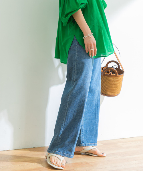 URBAN RESEARCH（アーバンリサーチ）の「綿麻セミワイドデニムパンツ（デニムパンツ・レディース・インディゴブルー/ブルー・34/36/38）」の9枚目の写真