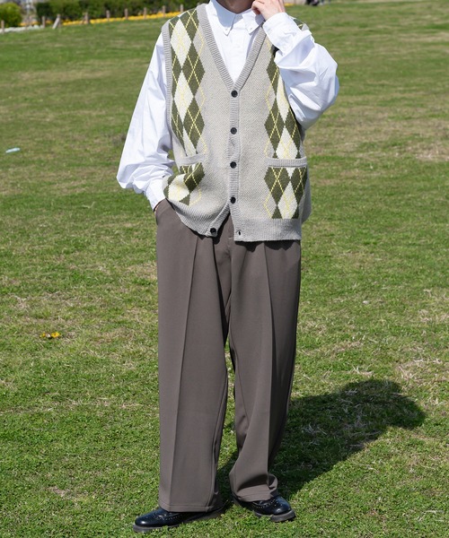 Perushu（ペルーシュ）の「レトロアーガイルニットベスト（ベスト・メンズ・グレー/グリーン/ブラウン/ボルドー/ネイビー・LARGE/MEDIUM）」の6枚目の写真