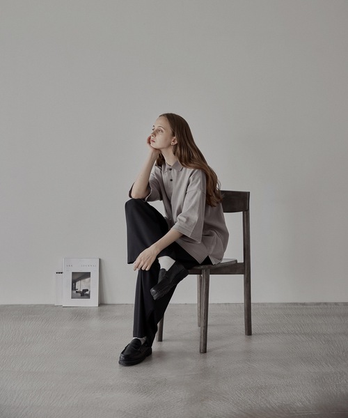 remer（リメール）の「loose SHELTECH over polo shirt / ルーズシェルテックオーバーポロシャツ（ポロシャツ・メンズ・ブラック/グレイッシュベージュ・SMALL/MEDIUM/LARGE）」の15枚目の写真