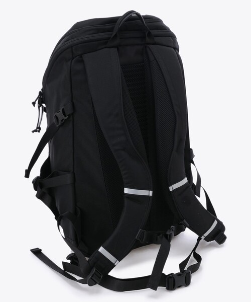 MOUNTAIN HARDWEAR（マウンテンハードウェアー）の「【Mountain Hardwear】パラディン V5（バックパック/リュック・メンズ・ブラック・M）」の2枚目の写真