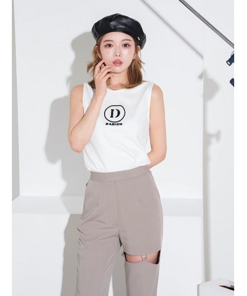 Darich(ダーリッチ)の「ノースリーブロゴトップス(Tシャツ/カットソー・レディース・ホワイト/ピンク/ブラック・FREE)」の2枚目の写真