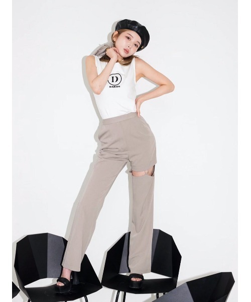 Darich(ダーリッチ)の「ノースリーブロゴトップス(Tシャツ/カットソー・レディース・ホワイト/ピンク/ブラック・FREE)」の12枚目の写真