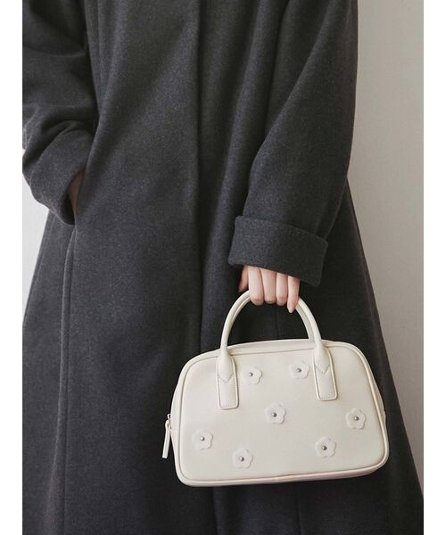 merry jenny（メリージェニー）の「flowerミニボストンbag（ボストンバッグ・レディース・アイボリー/ブラック・FREE）」の3枚目の写真