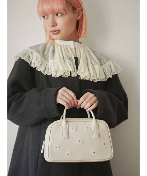 merry jenny（メリージェニー）の「flowerミニボストンbag（ボストンバッグ・レディース・アイボリー/ブラック・FREE）」の5枚目の写真