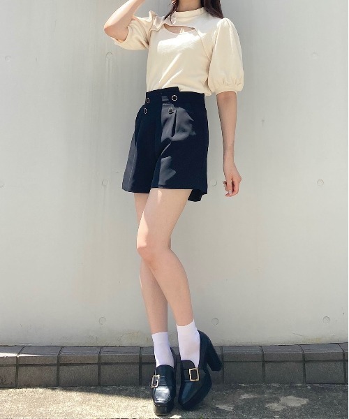 Crea titty&Co. PETIT(クレアティティーアンドコープチ)の「【Crea titty&Co.PETIT】ダブルボタンショーパン(その他パンツ・レディース・ブラック/ホワイト・SMALL/MEDIUM)」の10枚目の写真