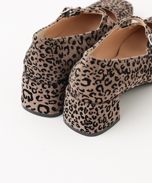 one after another NICE CLAUP（ワンアフターアナザーナイスクラップ）の「ダブルストラップヒールシューズ（パンプス・レディース・キャメル/レッド/レオパード・SMALL/MEDIUM/LARGE）」の19枚目の写真