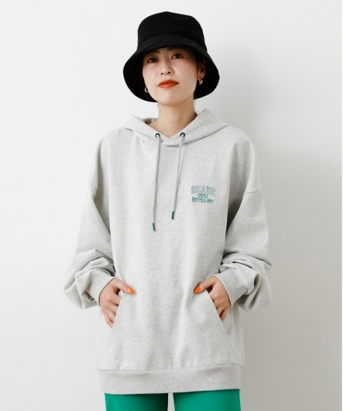 RODEO CROWNS WIDE BOWL（ロデオクラウンズワイドボウル）の「SHARE BIG パーカー（パーカー・レディース・ダークグリーン/マジェンタ/ブラック/グレー×ホワイト・FREE）」の3枚目の写真