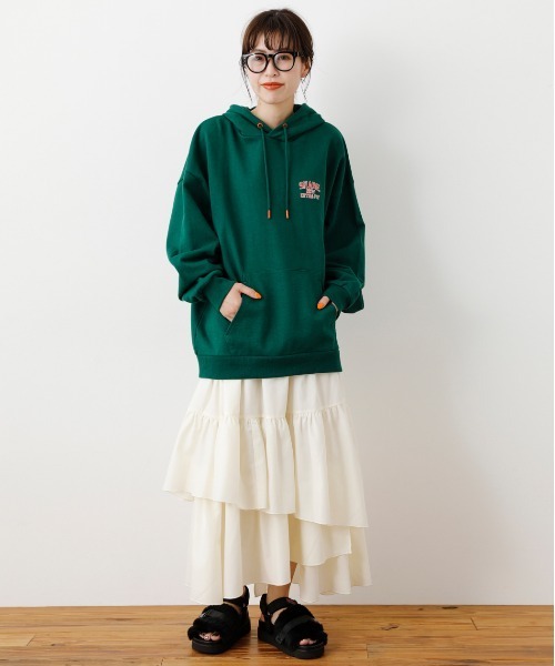 RODEO CROWNS WIDE BOWL（ロデオクラウンズワイドボウル）の「SHARE BIG パーカー（パーカー・レディース・ダークグリーン/マジェンタ/ブラック/グレー×ホワイト・FREE）」の5枚目の写真