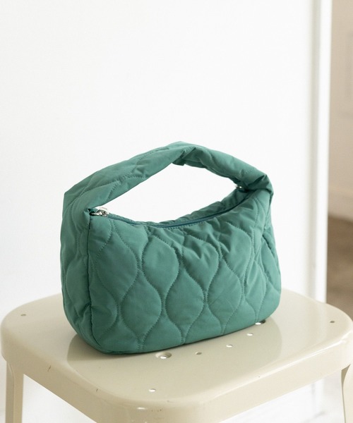LEPSIM(レプシィム)の「キルティングクロワッサンショルダーバッグ 162524(ショルダーバッグ・レディース・グリーン/ピンク/アイボリー・ONE SIZE)」の4枚目の写真