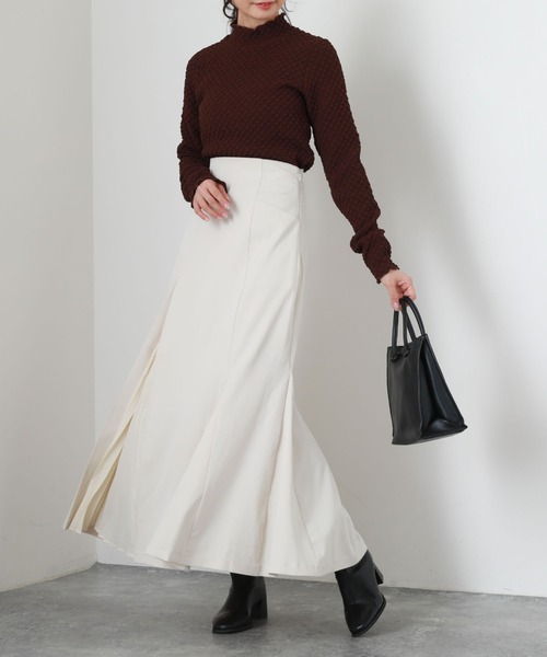 archives(アルシーヴ)の「プチハイカットプルオーバー(Tシャツ/カットソー・レディース・アイボリー/ブラック/ブラウン・MEDIUM)」の6枚目の写真