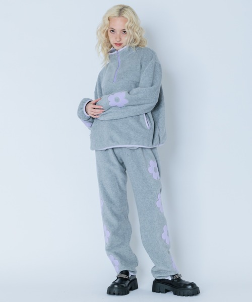 Candy Stripper(キャンディストリッパー)の「FLOWER FLEECE パンツ(その他パンツ・レディース・ライトブルー/ブラック/ヘザーグレー・2)」の21枚目の写真