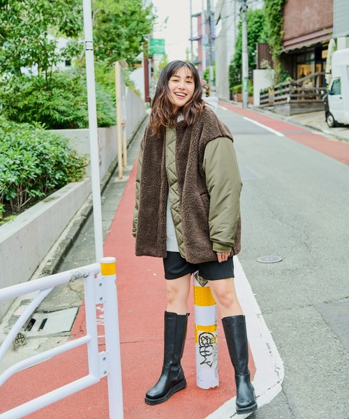 Auntie Rosa Holiday（アンティローザホリデー）の「ボア切替ブルゾン（ブルゾン・レディース・ブラウン/ブラック・FREE）」の11枚目の写真