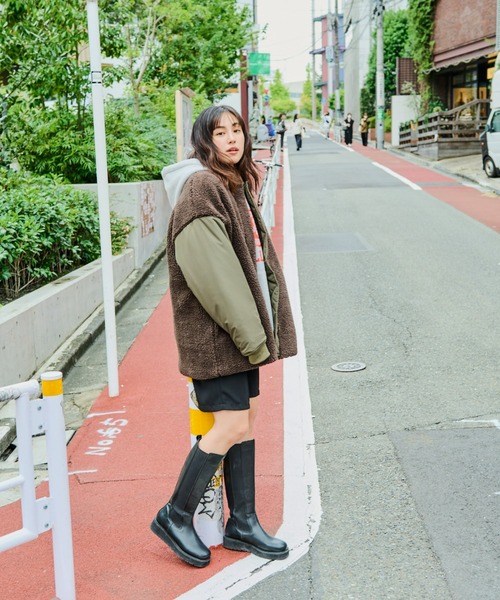 Auntie Rosa Holiday（アンティローザホリデー）の「ボア切替ブルゾン（ブルゾン・レディース・ブラウン/ブラック・FREE）」の15枚目の写真