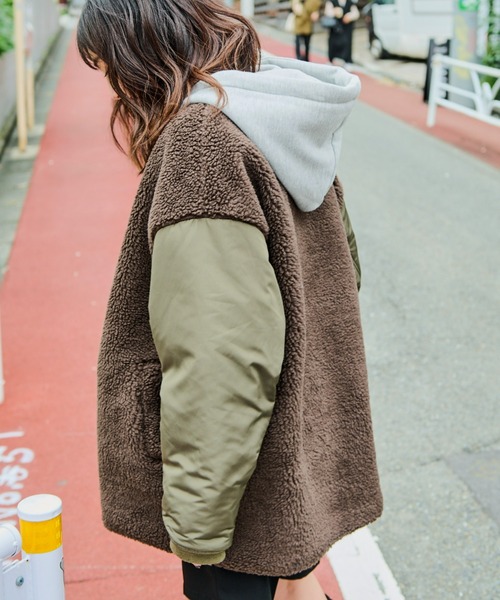 Auntie Rosa Holiday（アンティローザホリデー）の「ボア切替ブルゾン（ブルゾン・レディース・ブラウン/ブラック・FREE）」の10枚目の写真