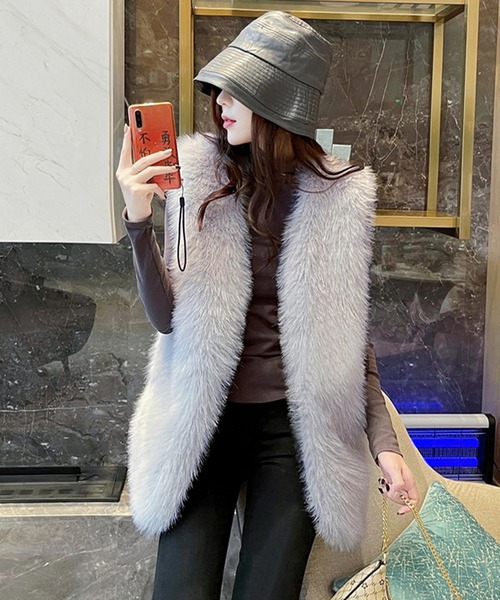 Doula Doula（ドゥーラドゥーラ）の「エコファーベスト（ベスト・レディース・ホワイト/ベージュ/ブラウン/グレー・FREE）」の5枚目の写真