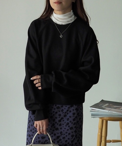 Riberry（リベリー）の「ダンボールショートラグランプルオーバー（スウェット・レディース・ブラック/アイボリー・FREE）」の5枚目の写真