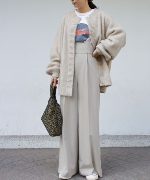 Stylevoice for xxx（スタイルヴォイスフォー）の「オーバーシルエットモヘアカーデ（カーディガン/ボレロ・レディース・グレー/ライトベージュ/グリーン・FREE）」の14枚目の写真