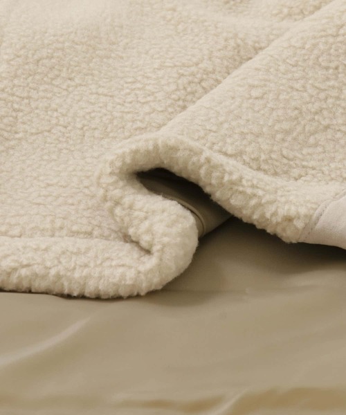 Uiscel（ユイセル）の「Uiscel　フリースルーズジップブルゾン（ブルゾン・メンズ・ライトベージュ/ブラック・MEDIUM/LARGE）」の6枚目の写真