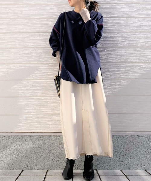 Q(キュー)の「鹿の子 リラックスプルオーバー(Tシャツ/カットソー・レディース・グレイッシュベージュ/ネイビー・MEDIUM)」の10枚目の写真