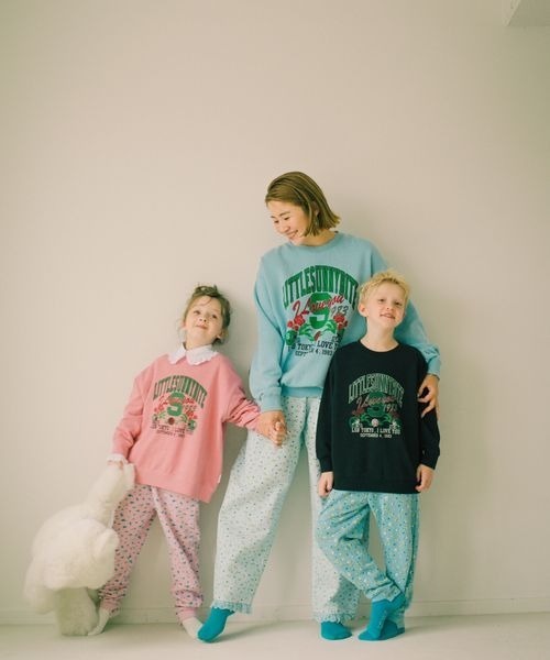 LOWRYS FARM（ローリーズファーム）の「ＬＳＢピグメントプリントプルオーバー　172965（スウェット・キッズ・ブルー/ブラック/ピンク・110cm/130cm/150cm）」の4枚目の写真