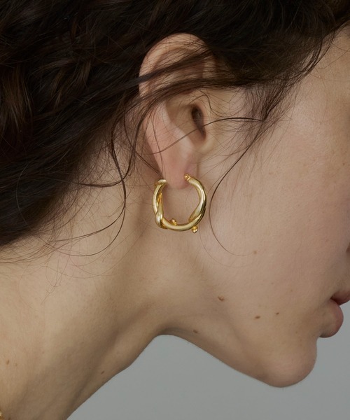 金属アレルギー対応】ivy hoop pierce （デザインフープピアス