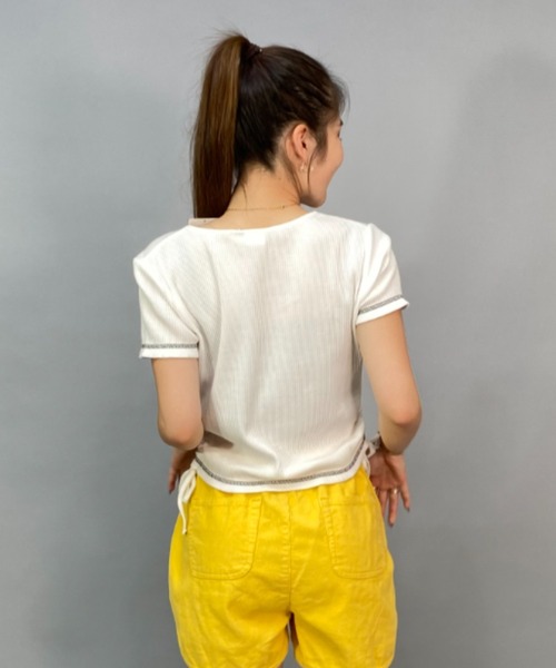 ROXY(ロキシー)の「ROXY/ロキシー リブ素材ショート丈/ミニTシャツ RST231094(Tシャツ/カットソー・レディース・ブラウン系その他/ピンク系その他/ホワイト×ネイビー・S/M)」の6枚目の写真