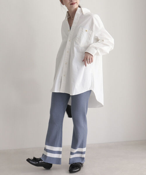 fredy emue（フレディエミュ）の「ツイルオーバーシャツ（シャツ/ブラウス・レディース・ネイビー/オフホワイト/カーキ/ライトパープル・38）」の14枚目の写真