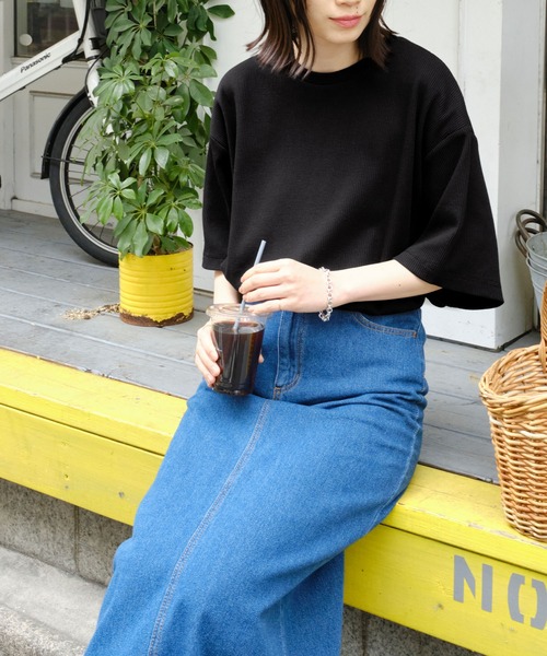 Chaco closet（チャコ クローゼット）の「カラーワッフルオーバーサイズショートスリーブTシャツ（Tシャツ/カットソー・レディース・オートミール/オレンジ/ネイビー/イエロー/グリーン/ピンク/ブラック/オフホワイト/ブルー/ミント/テラコッタ/スモークピンク・FREE）」の20枚目の写真