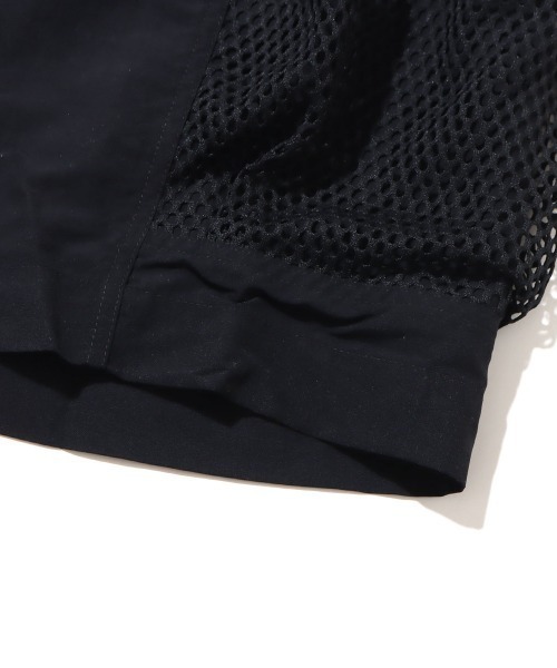 NIKE ACG（ナイキエィシージー）の「NIKE ACG  Snowgras  / ナイキ エーシージー カーゴ ショートパンツ 【SP】（カーゴパンツ・メンズ・ブラック・M/L/XL/XXL/S）」の5枚目の写真