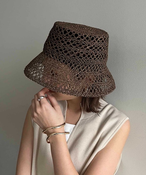 CAPRICIEUX LE'MAGE（カプリシューレマージュ）の「透かし編みハット（ハット・レディース・ベージュ/ブラウン・FREE）」の3枚目の写真